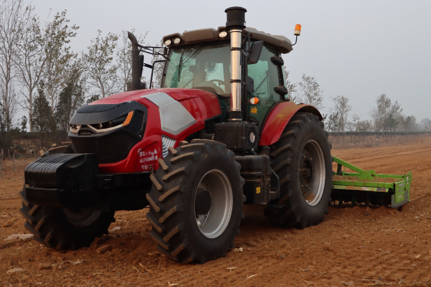 Kuidas valida traktorile sobivaid põllutööriistu